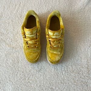 2018 Air Force 1 LV8 ‘Mineral Gold’